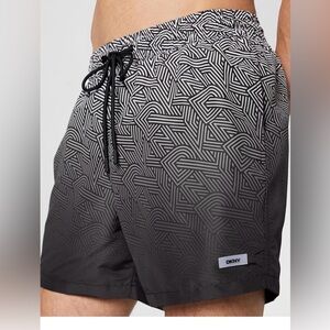 NwoT DKNY Men’s Monochrome Geometric Patterned Swim Trunks - XXL
